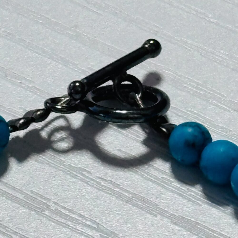 Turquoise Bead Choker Necklace Minimalist 16” Toggle Clasp - Picture 4 of 12